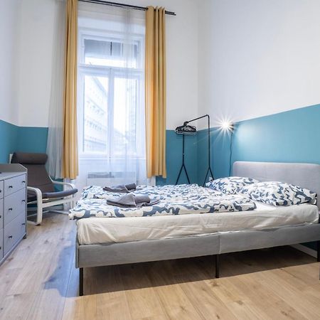 4-Bedroom Comfort Apartment In The Citycenter F38 Budapest Luaran gambar